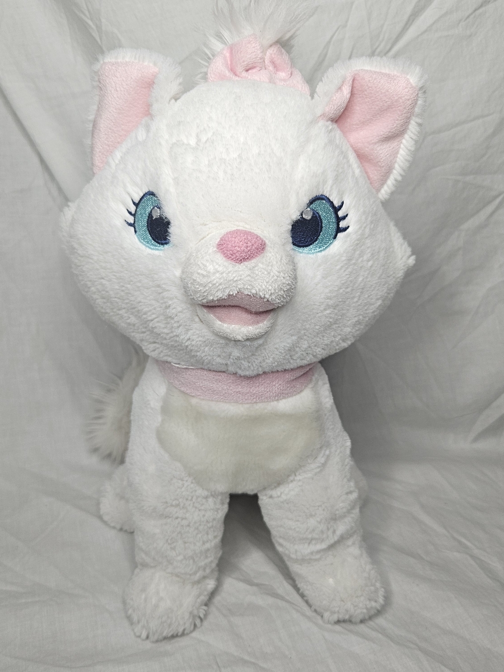Authentic Disney Store Aristocats Marie White Plush Stuffed Animal Pink Bow